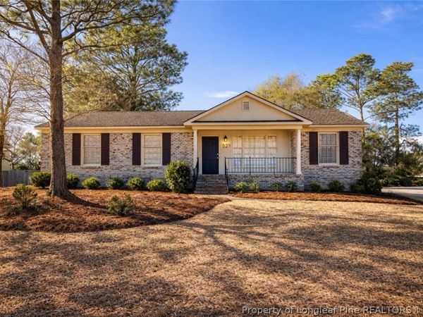 521 Deerpath Drive, Fayetteville, NC 28311