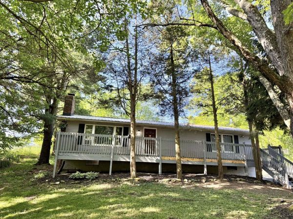 675 Berry Road, Howard, OH 43028