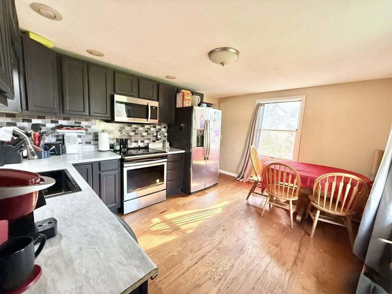 675 Berry Road , Howard, OH 43028 Photo 3