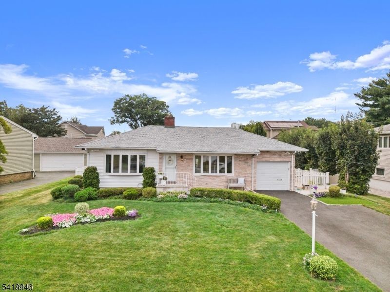 99 Normandy Rd, Clifton, NJ 07013 Main Photo