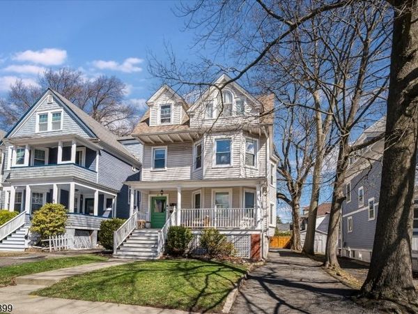 41 Montague Pl, Montclair, NJ 07042