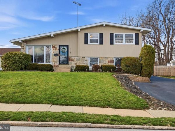 514 S CENTRAL BOULEVARD, BROOMALL, PA 19008