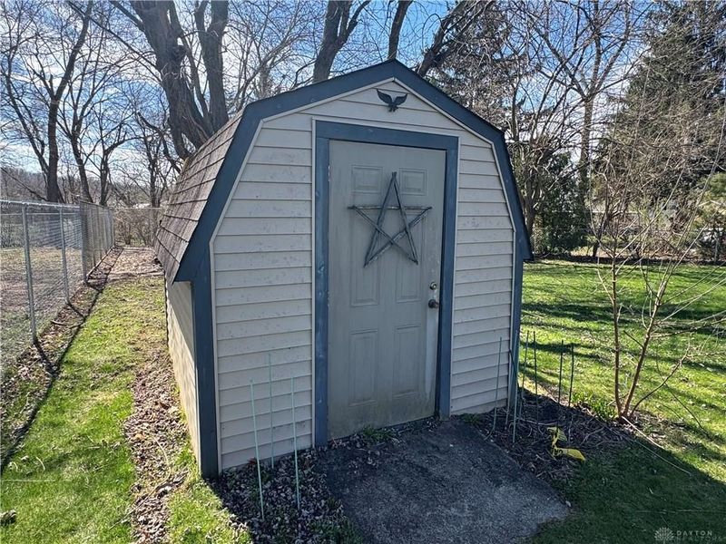 6 Danzig Lane, Fairborn, OH 45324 Photo 23