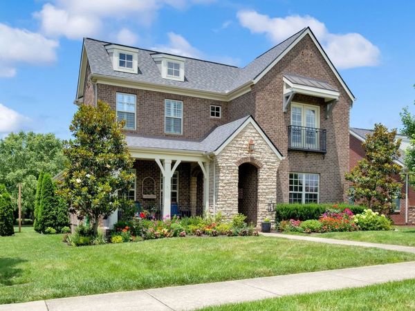 2505 Upper Hollow Rd , Thompsons Station, TN 37179