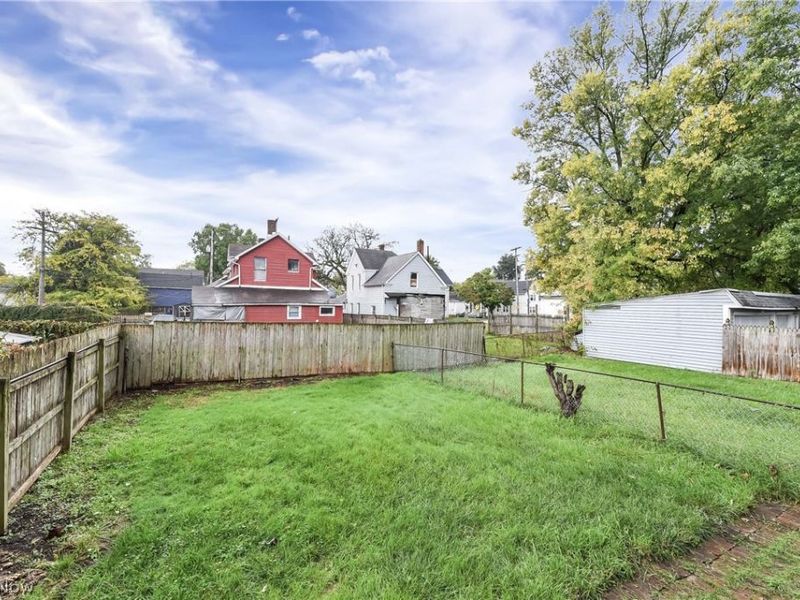 3617 Siam, Cleveland, OH 44113 Photo 38