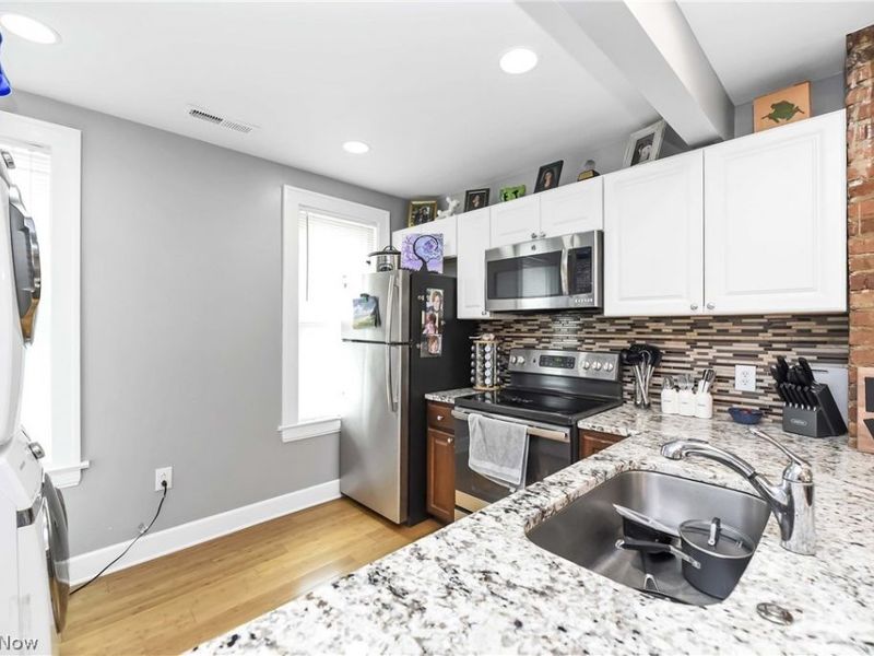 3617 Siam, Cleveland, OH 44113 Photo 7