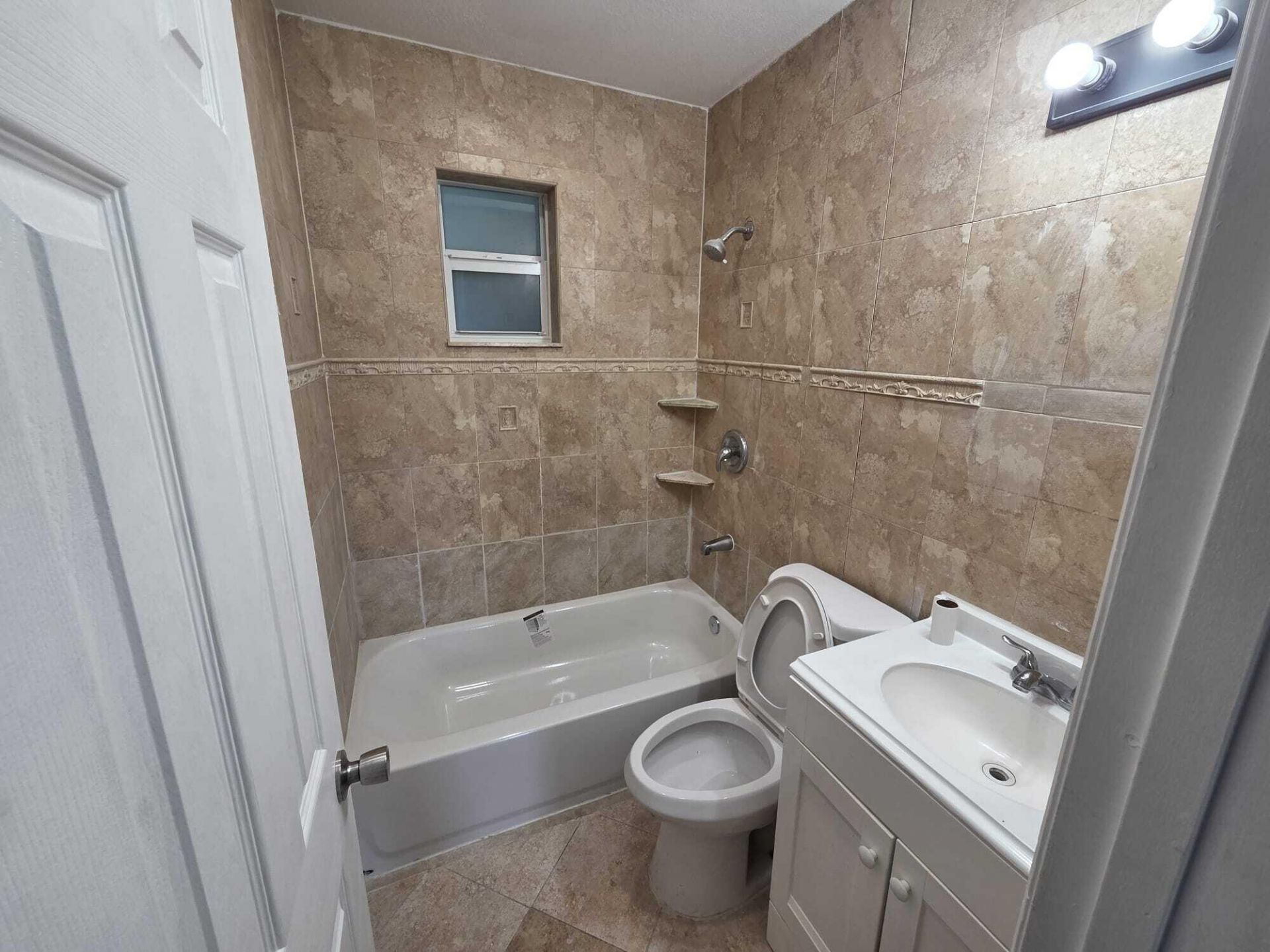 5720 Cleveland Street, Hollywood, FL 33021 Photo