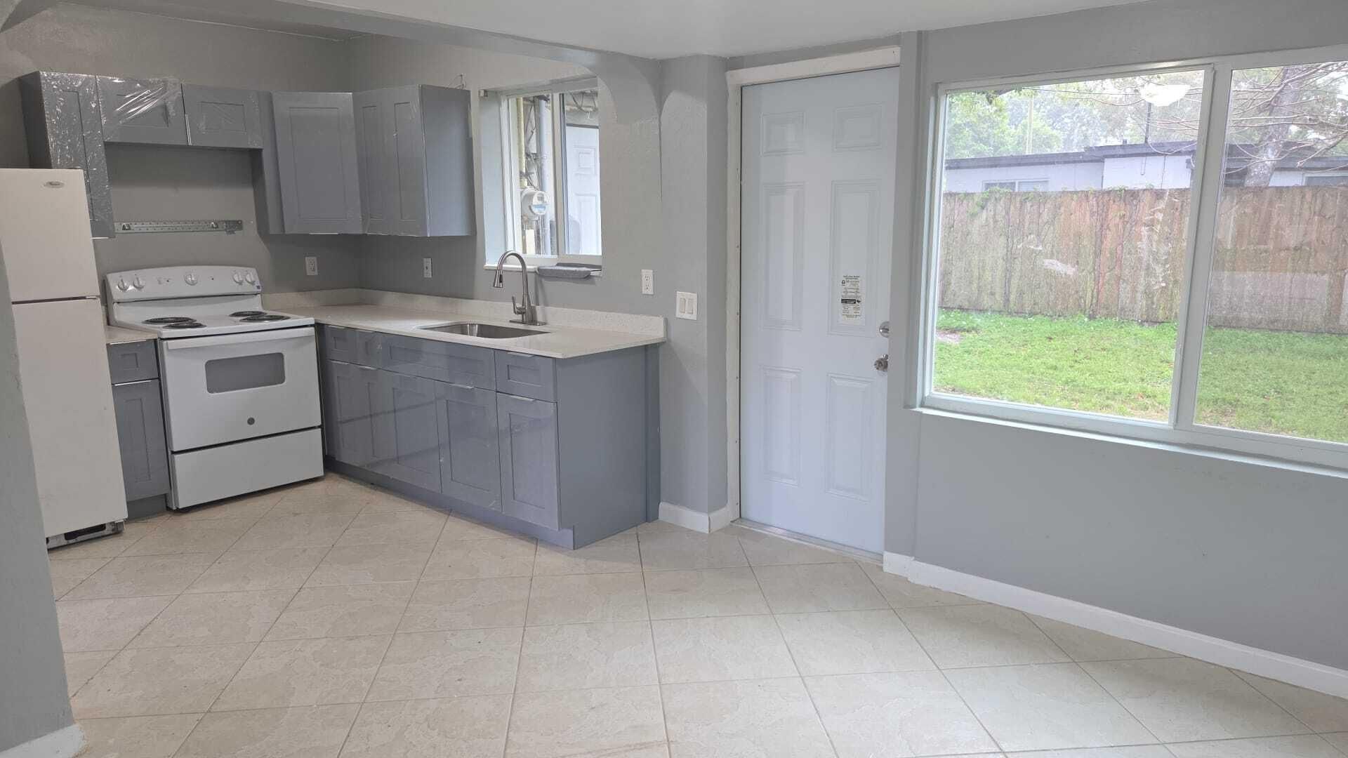 5720 Cleveland Street, Hollywood, FL 33021 Photo