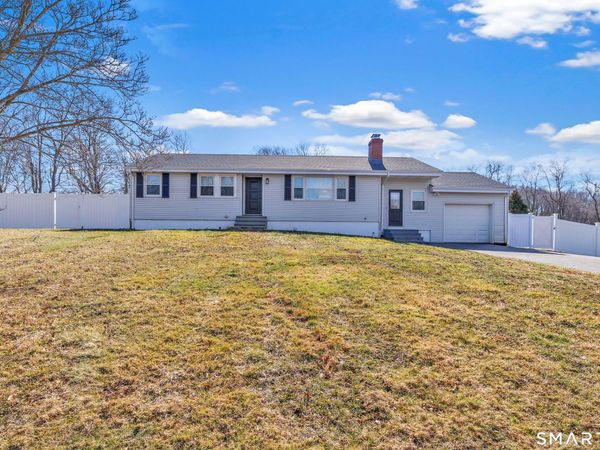 337 Thompson, East Haven, CT 06512