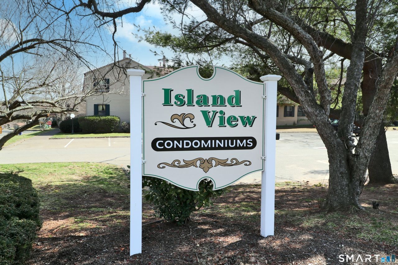 35 Bay Path, Unit 35, Branford, CT 06405 Main Photo