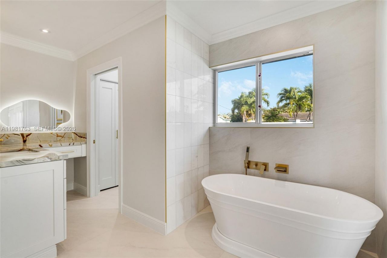 4460 NE 25th Ave, Lighthouse Point, FL 33064 Photo