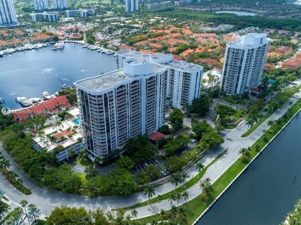 3610 Yacht Club Dr , Unit 1002, Aventura, FL 33180