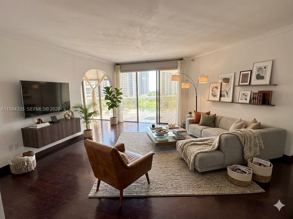 3610 Yacht Club Dr , Unit 1002, Aventura, FL 33180 Photo