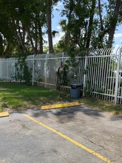 3910 Inverrary Blvd, Unit 407-B, Lauderhill, FL 33319 Photo