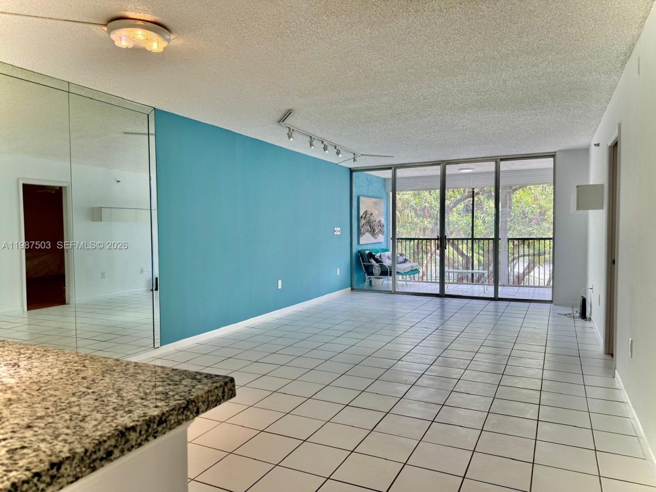 3910 Inverrary Blvd, Unit 407-B, Lauderhill, FL 33319 Photo