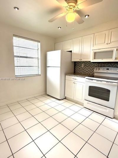 3910 Inverrary Blvd, Unit 407-B, Lauderhill, FL 33319 Photo