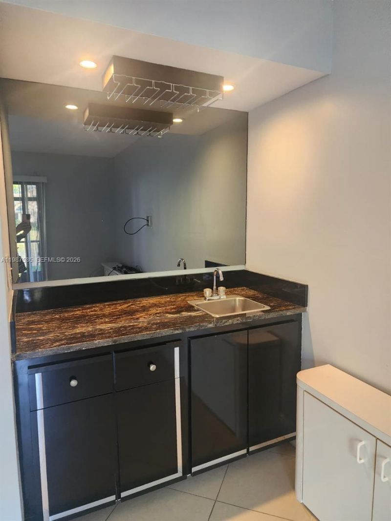 537 N University Dr, Unit 71, Plantation, FL 33324 Photo