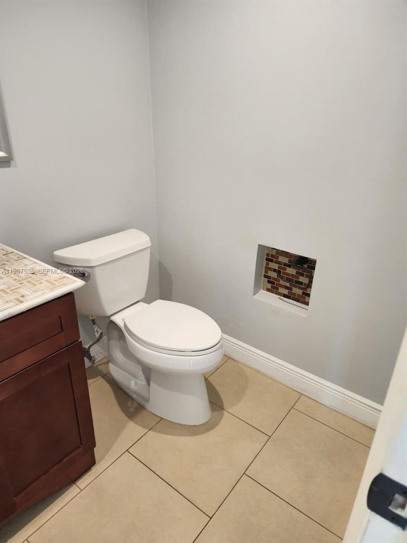 537 N University Dr, Unit 71, Plantation, FL 33324 Photo