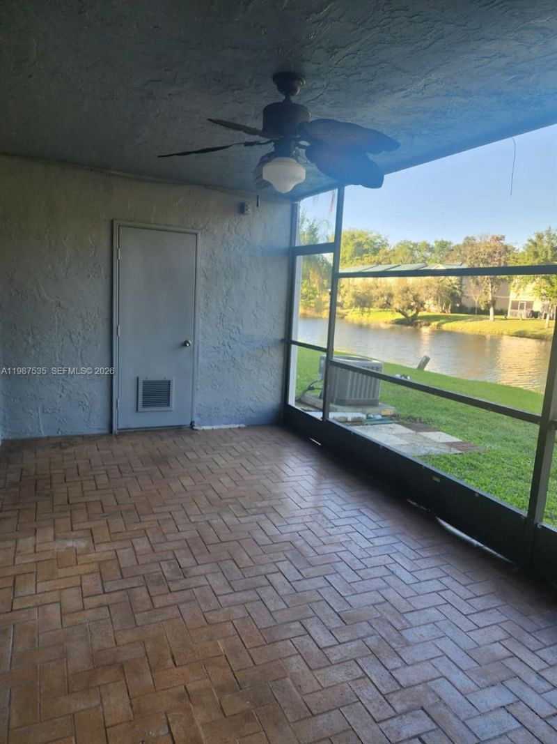 537 N University Dr, Unit 71, Plantation, FL 33324 Photo