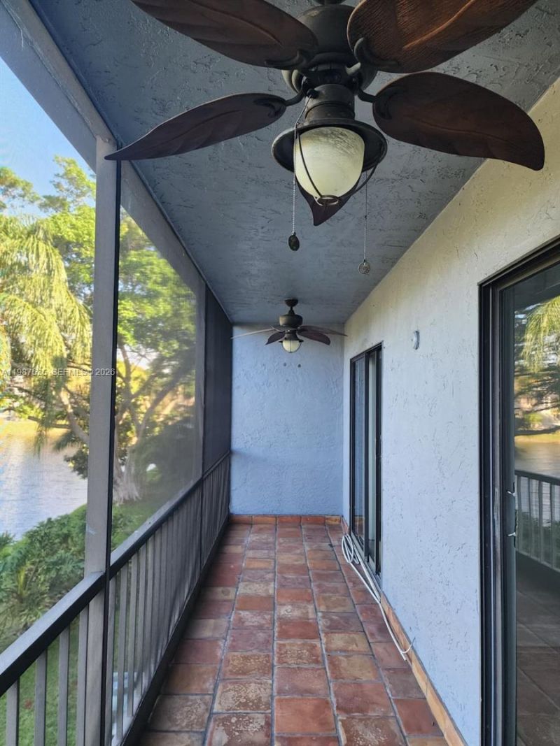 537 N University Dr, Unit 71, Plantation, FL 33324 Photo