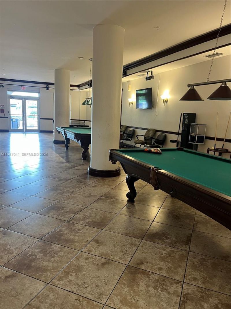 5077 NW 7th St, Unit 917, Miami, FL 33126 Photo