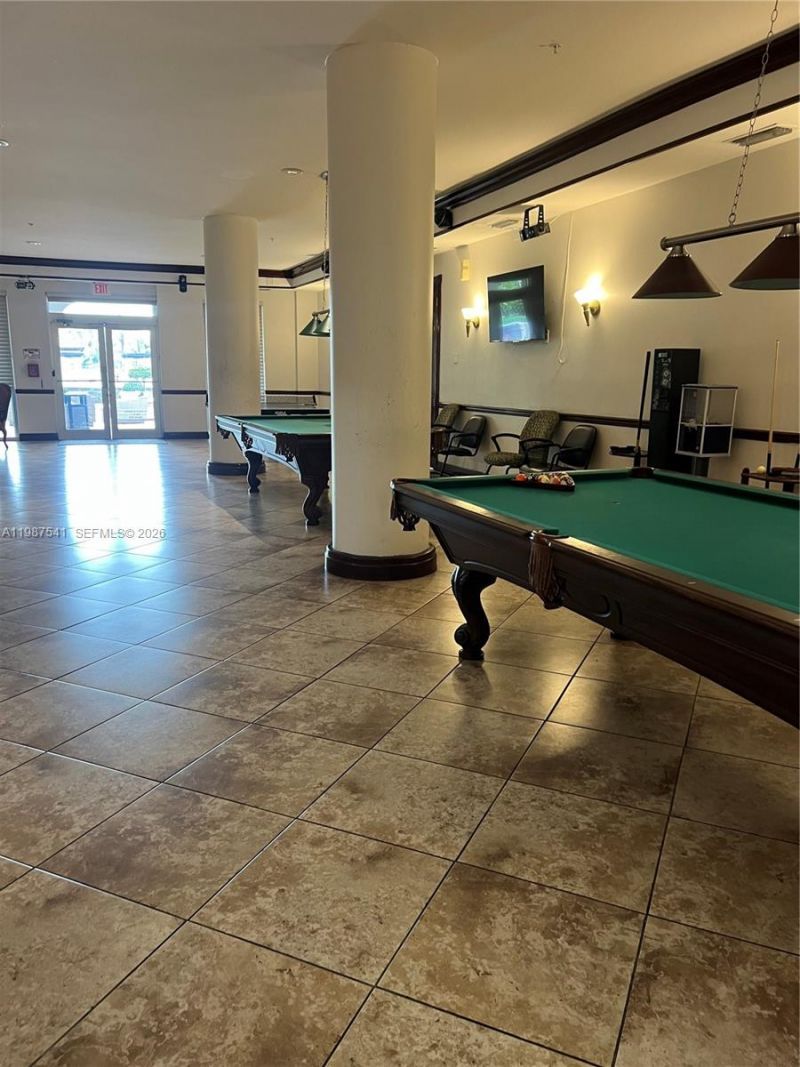 5077 NW 7th St, Unit 917, Miami, FL 33126 Photo