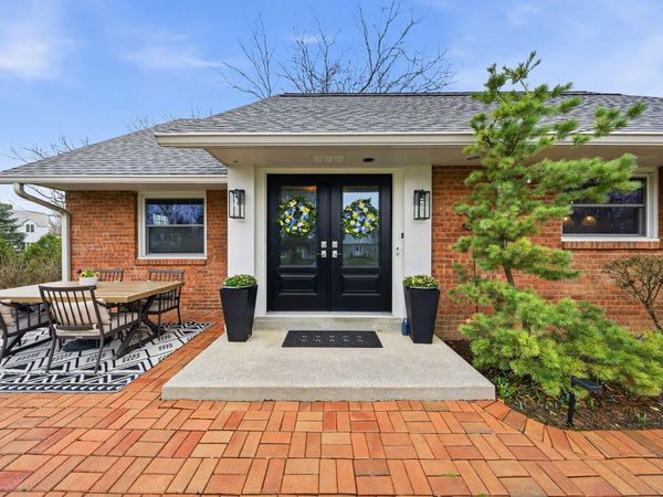 1780 Waltham Road, Upper Arlington, OH 43221