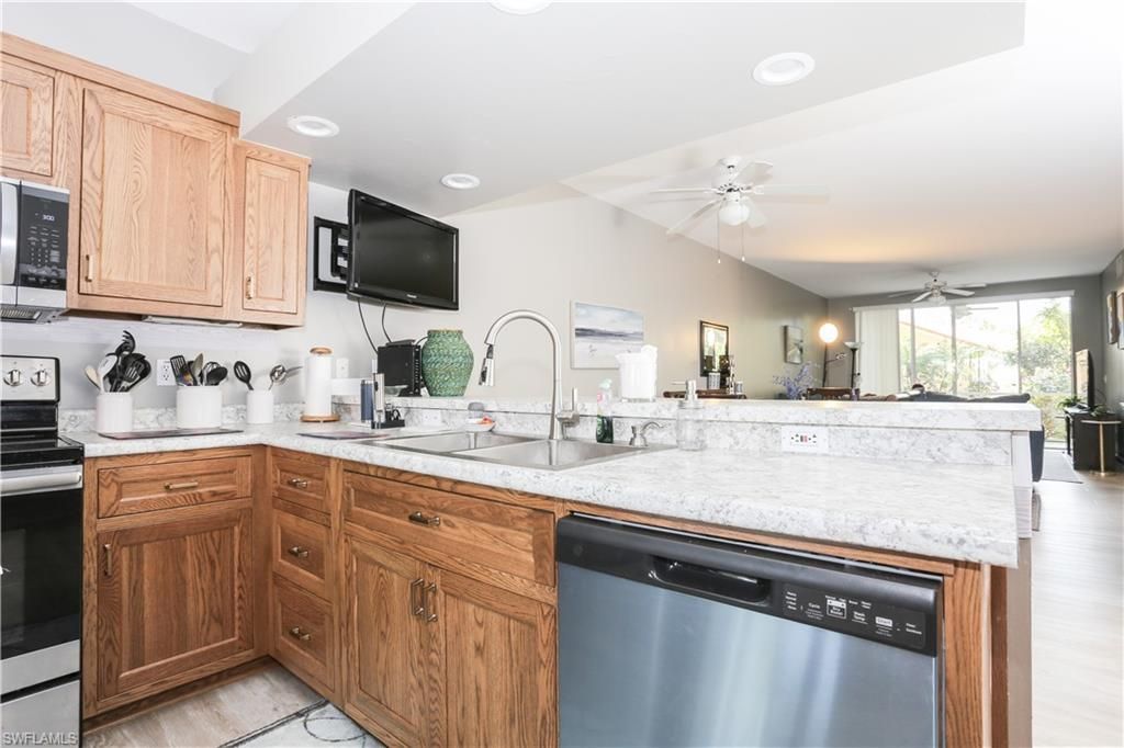 2265 Hidden Lake Dr, Unit 3503, Naples, FL 34112 Photo