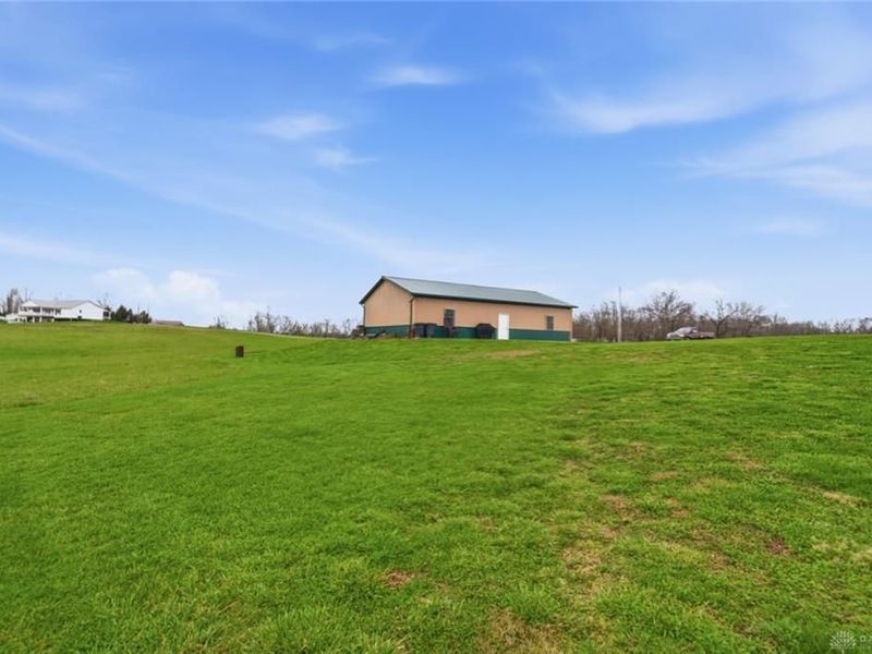 4288 Woods Lane, Hillsboro, OH 45133 Photo 32