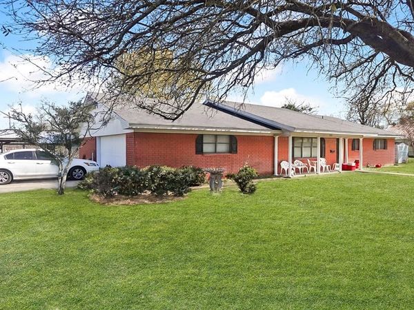 623 N Grafton Street , Dublin, TX 76446