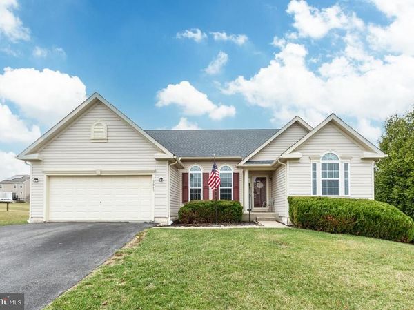 2263 WATER GARDEN DRIVE, HANOVER, PA 17331