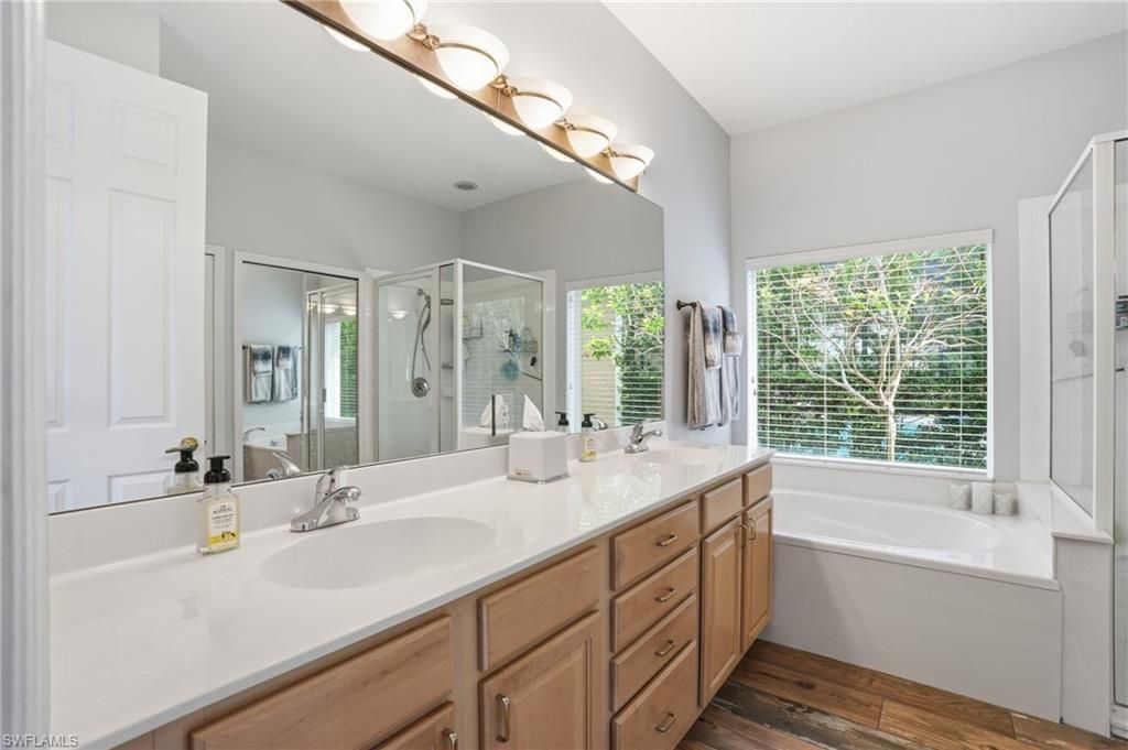 17801 Modena Rd, Miromar Lakes, FL 33913 Photo