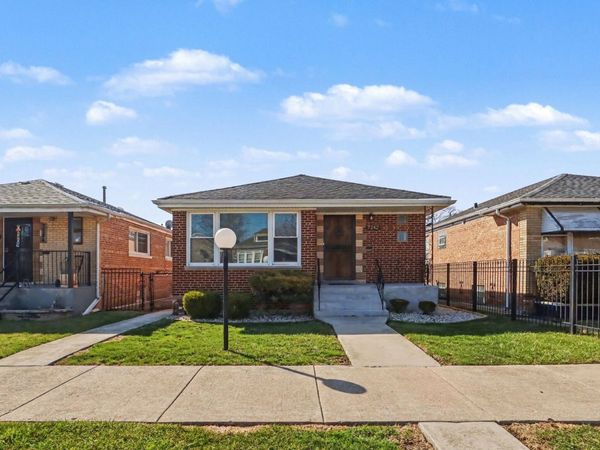 7242 S Honore Street, Chicago, IL 60636