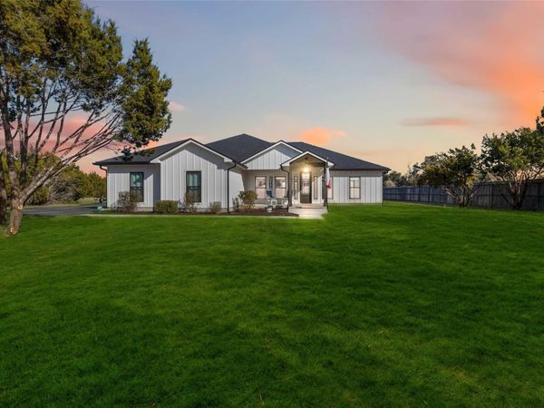 310 Lets Roll DR , Fischer, TX 78623