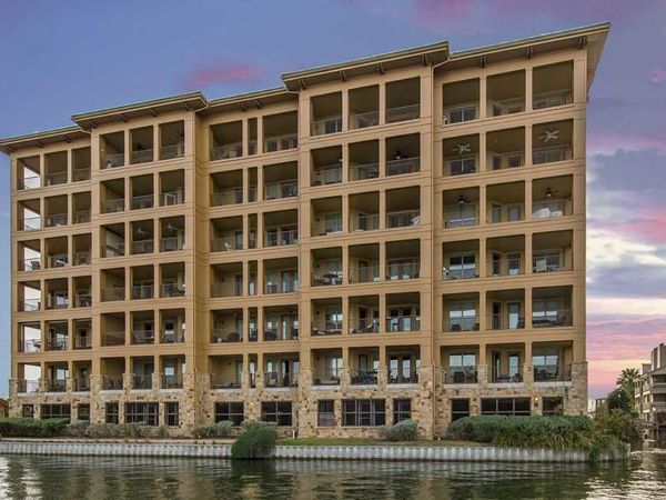 1001 The Cape, Unit 44, Horseshoe Bay, TX 78657