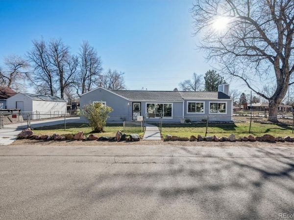 20 Gray Street, Lakewood, CO 80226