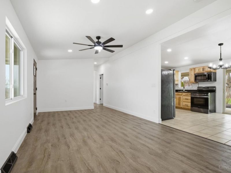 4124 Rosehill Drive, Beavercreek, OH 45431 Photo 10