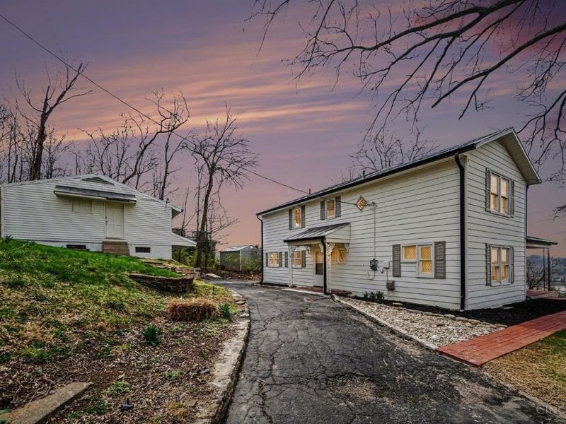 1073 Bethel New Richmond Road, New Richmond, OH 45157 Photo 3