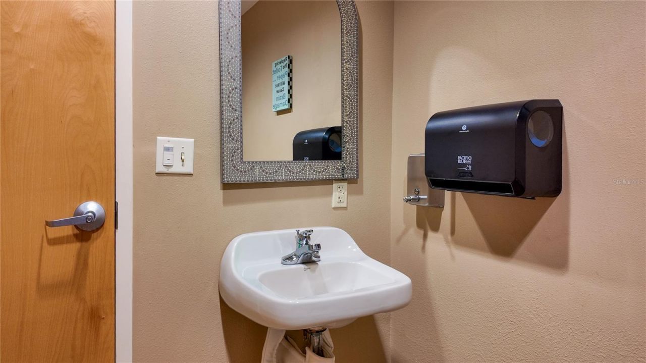 3235 SW 34th Street, Unit 102, Ocala, FL 34474 Photo