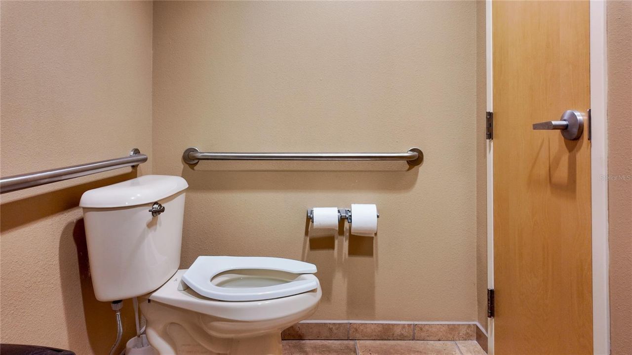 3235 SW 34th Street, Unit 102, Ocala, FL 34474 Photo