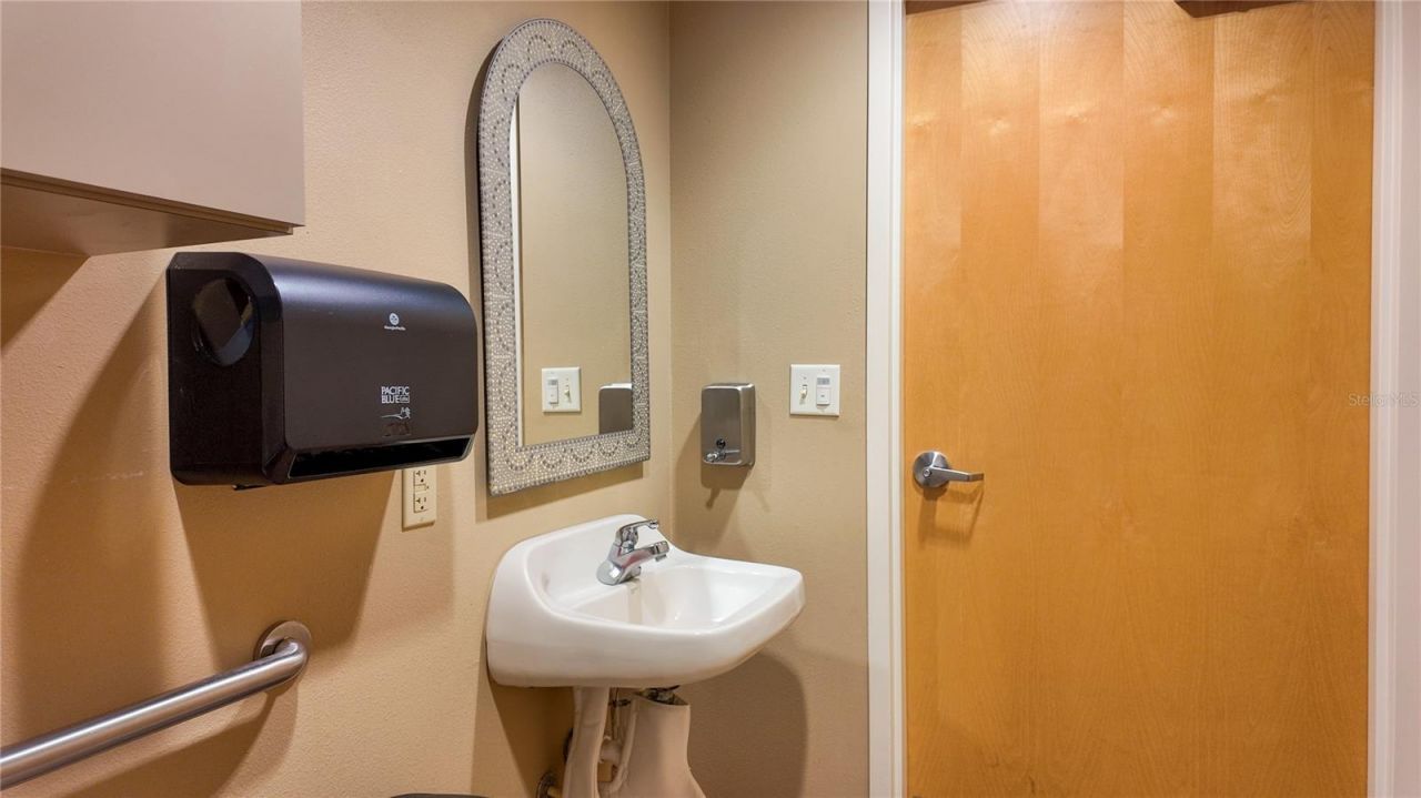 3235 SW 34th Street, Unit 102, Ocala, FL 34474 Photo