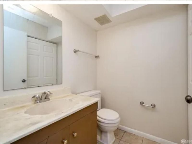 4757 Shaunee Creek Drive, Dayton, OH 45415 Photo 12