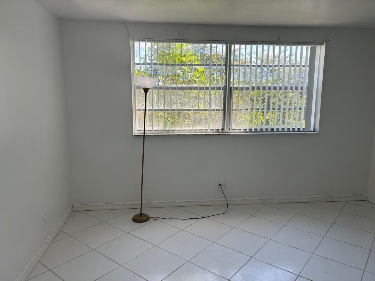 3900 NW 76th Avenue, Sunrise, FL 33351 Photo