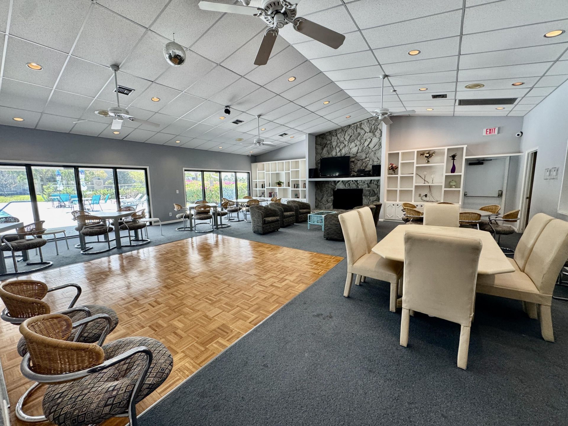 2840 Casa Way, Unit 201, Delray Beach, FL 33445 Photo