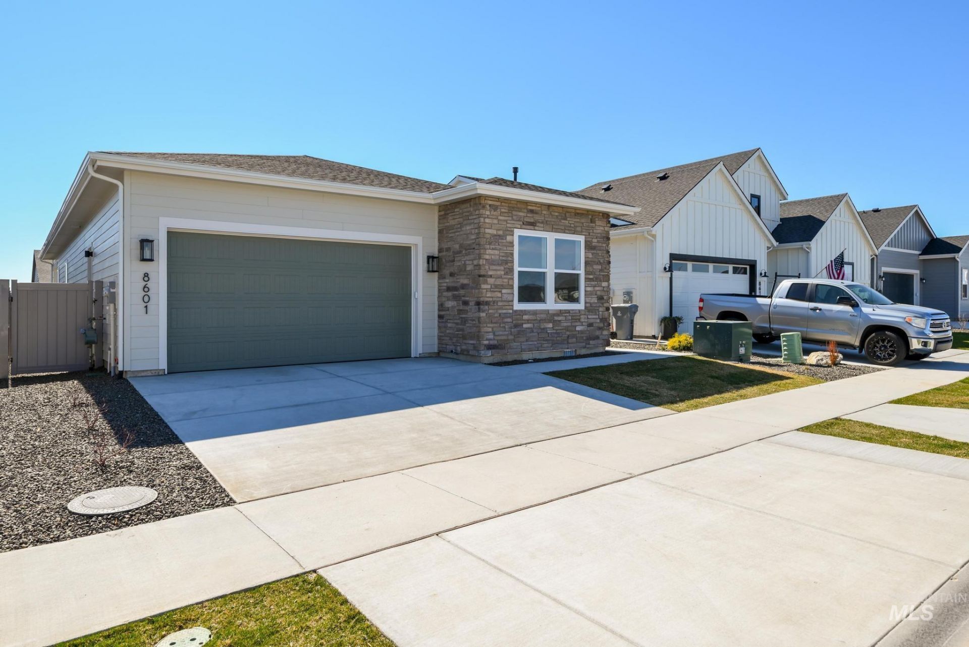 8601 W Stillmore St, Star, ID 83669 Main Photo