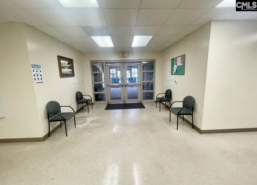 120 Clarkson Street  Photo 6