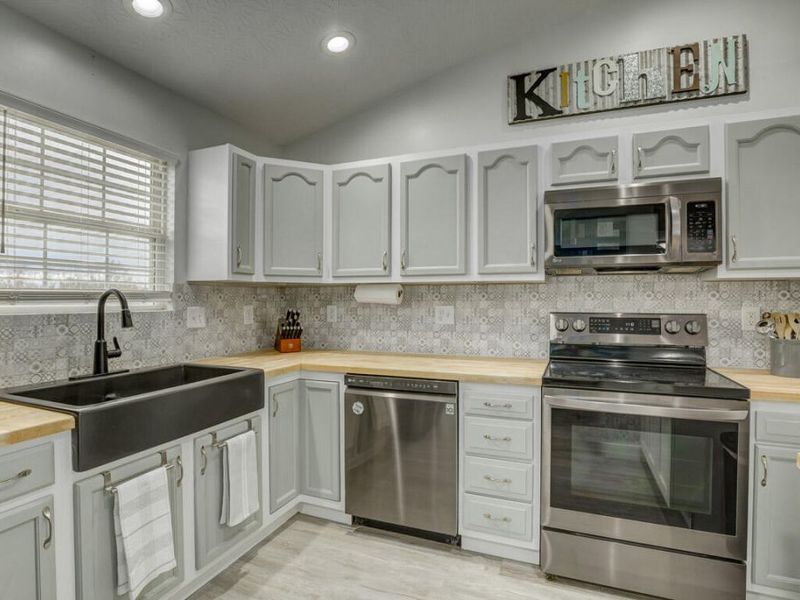 263 Redwood Drive, Dry Ridge, KY 41035 Photo 4