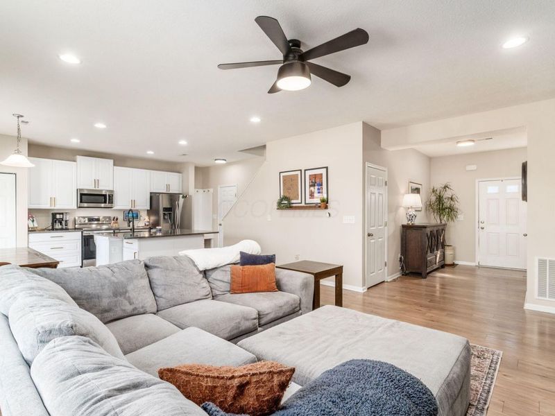 4061 Greenup Drive , Columbus, OH 43207 Photo 10