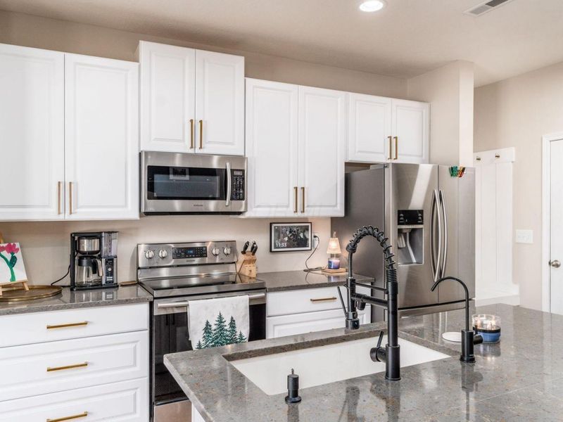 4061 Greenup Drive , Columbus, OH 43207 Photo 17