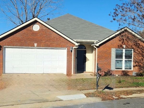1992 Lenox Drive, Tuscaloosa, AL 35405